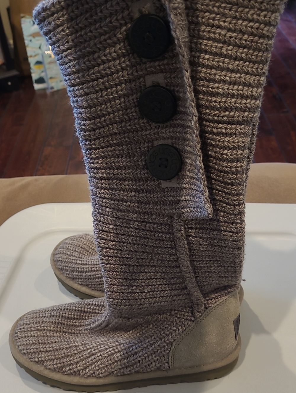 Ugg Gray/Taupe Knit Fold-Over Winter Boots Size 7 - Picture 4 of 7